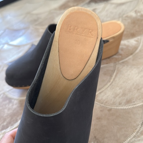 NWOB Bryr Clogs size 40 - Picture 3 of 4